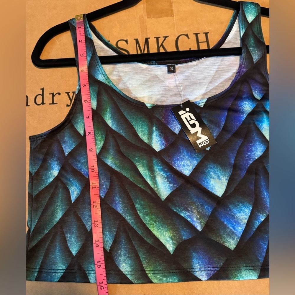 IEDM.COM DOSED DRAGON SCALE CROP
TOP - Picture 6 of 6